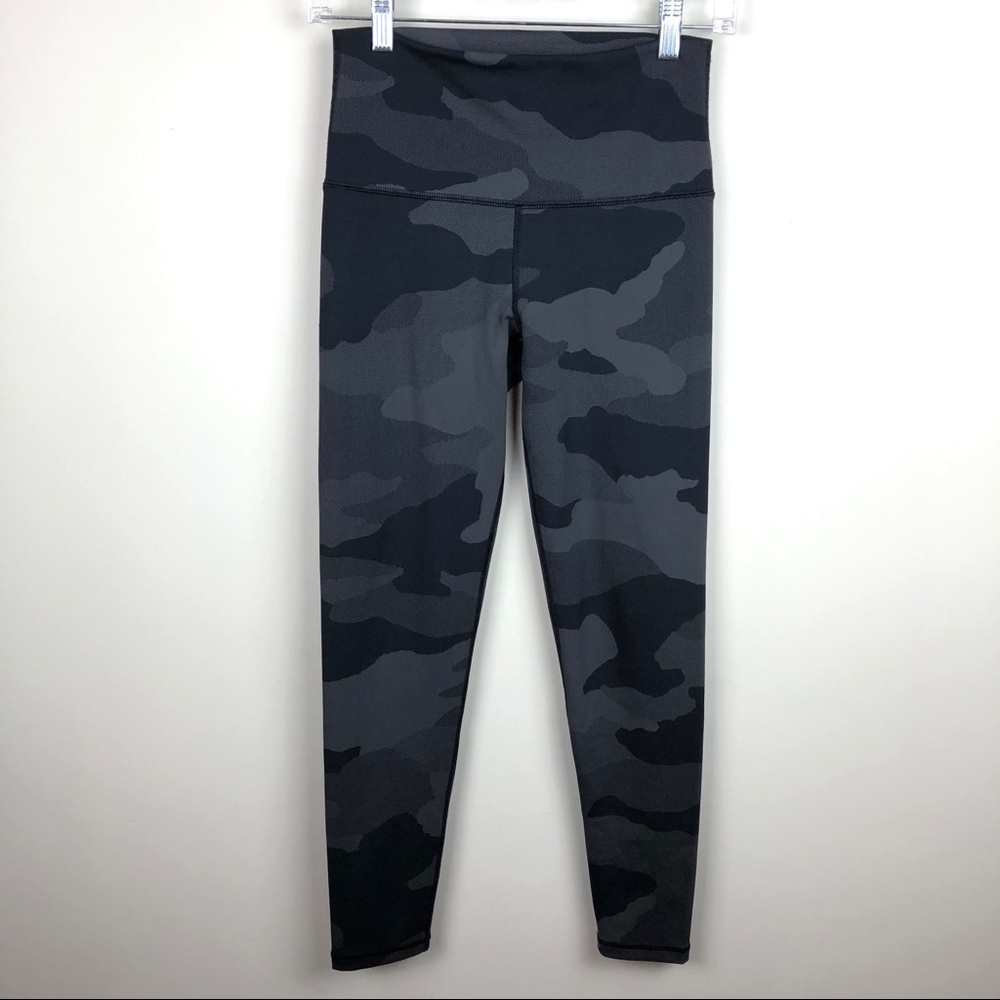 Aerie Camo Leggings Grey High Waisted Medium M